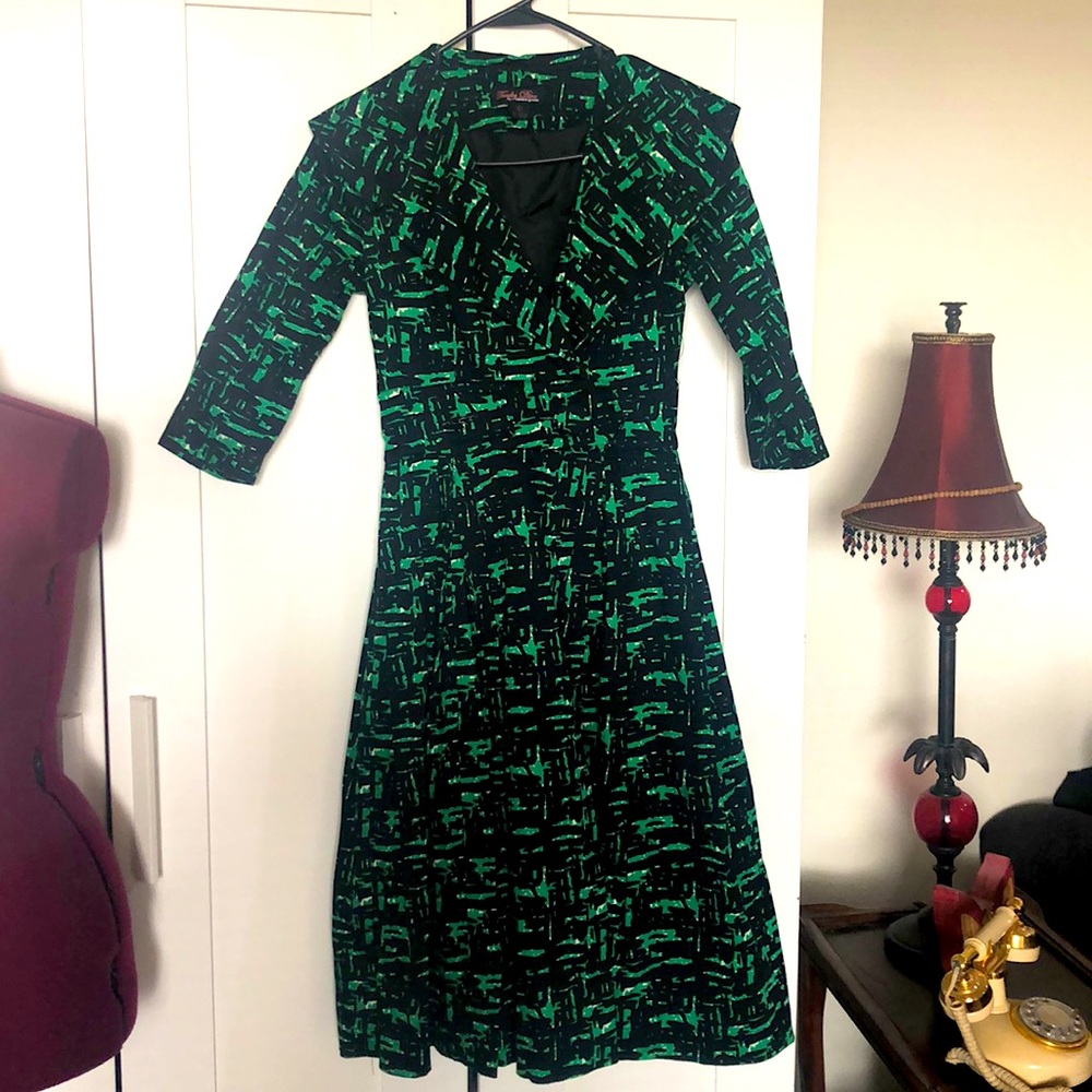 Sale! Trashy Diva mid century print dress/coat 👗